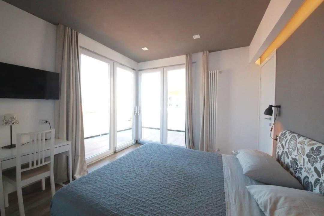 Talismano Luxury Suite & Loft & Alcova & Maison เนเปิลส์ ภายนอก รูปภาพ