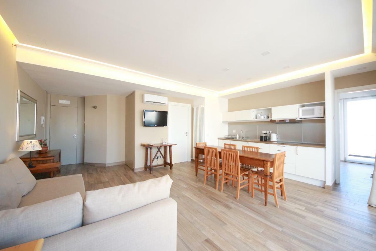 Talismano Luxury Suite & Loft & Alcova & Maison เนเปิลส์ ภายนอก รูปภาพ
