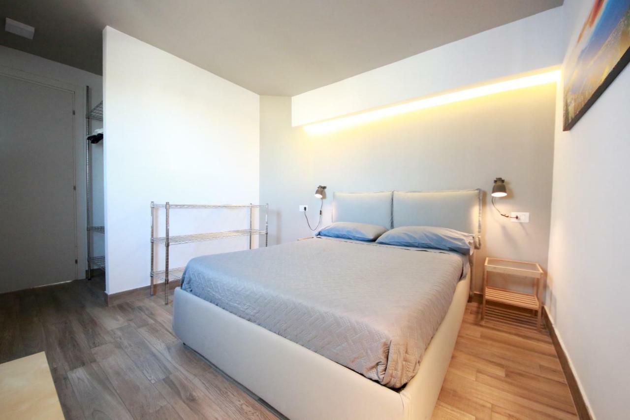 Talismano Luxury Suite & Loft & Alcova & Maison เนเปิลส์ ภายนอก รูปภาพ